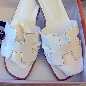 Hermes sandals